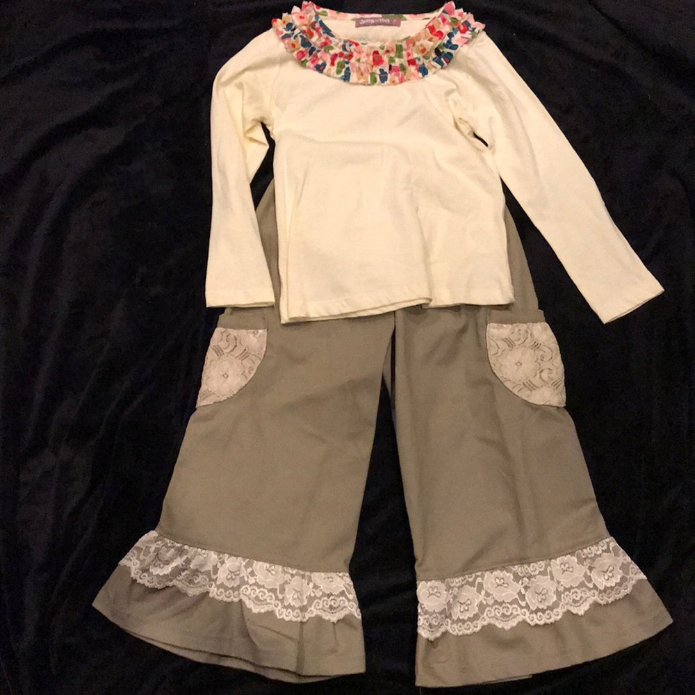 Girls Jelly The Pug Matching Outfit Size 6